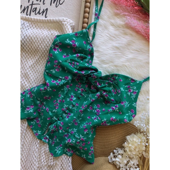 NWOT American Eagle Emerald Rose Crop - Picture 4 of 13